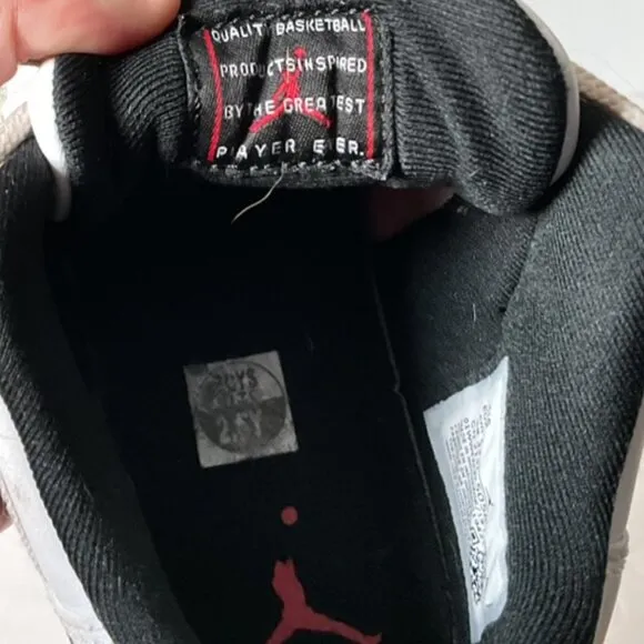 Air Jordan 11 Retro Low sneaker shoes youth