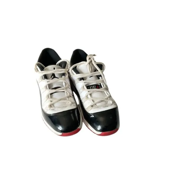 Air Jordan 11 Retro Low sneaker shoes youth