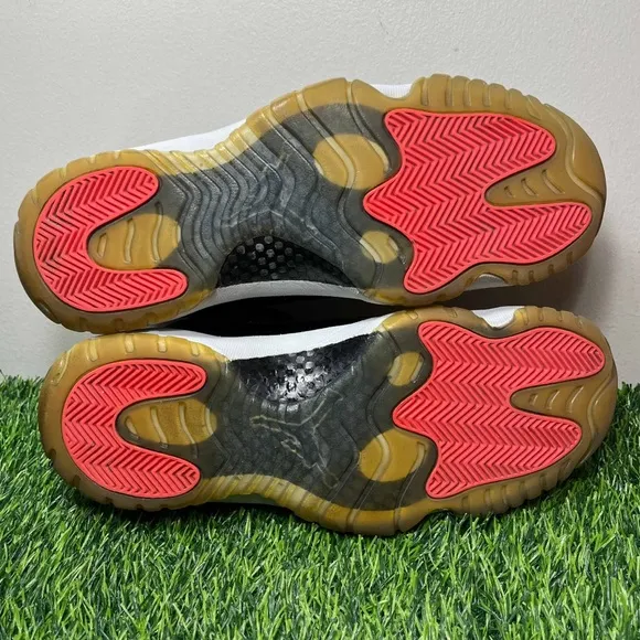 Air Jordan 11 XI Retro Low Infrared 23 Black