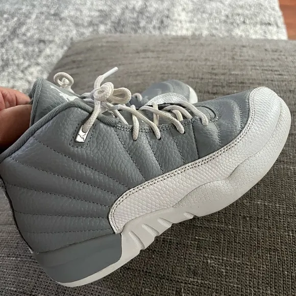 AIR JORDAN 12 RETRO STEALTH Youth size 2