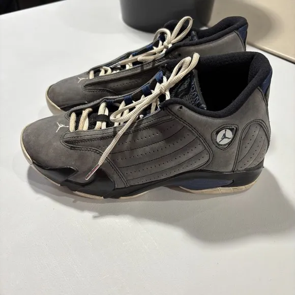 AIR JORDAN 14 RETRO 'GRAPHITE NAVY' Mens 9 Nike Basketball‎ 2011 Y2K Skater