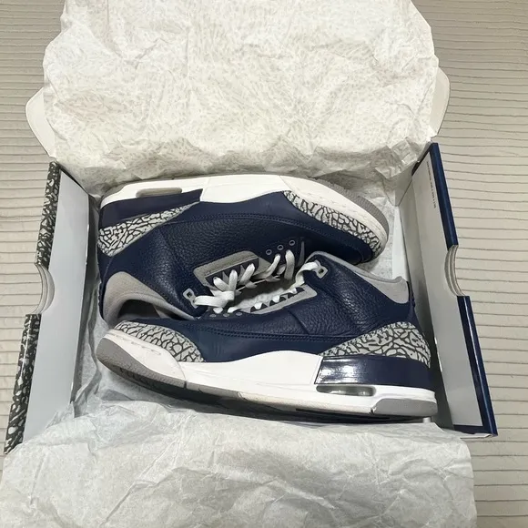 Air Jordan 3 Retro Basketball Shoes Midnight Navy Blue Mens Size 9 CT8532-401