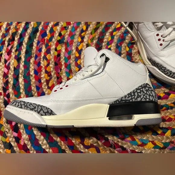 AIR JORDAN 3 RETRO WHITE CEMENT REIMAGINED