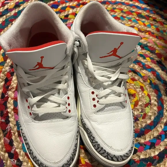 AIR JORDAN 3 RETRO WHITE CEMENT REIMAGINED
