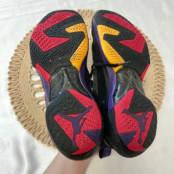 Air Jordan 37 'Raptors' Sneakers Kids Size 6.5Y DD7421-065
