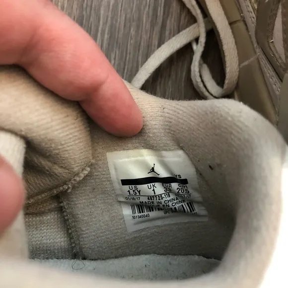 Air Jordan 4 Retro Linen Shoes