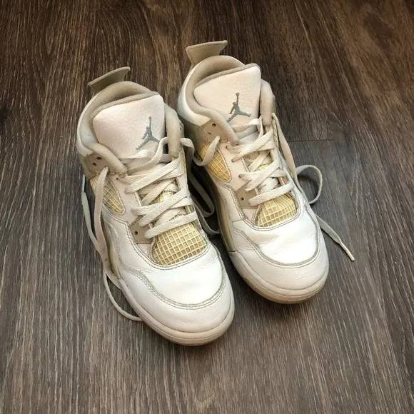 Air Jordan 4 Retro Linen Shoes