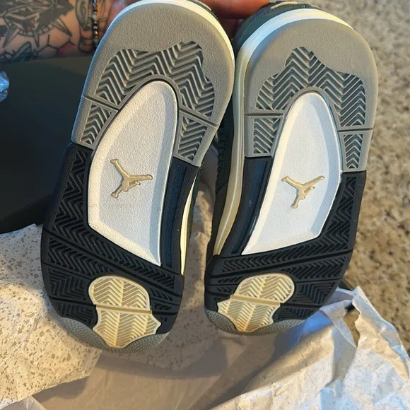 Air Jordan 4 Retro SE Craft GS