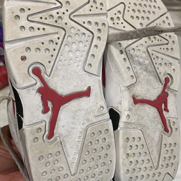 Air Jordan 6 retro carmine 2020 kid shoes