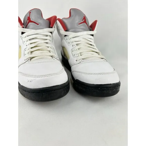 Air Jordan (GS) 5 Retro &quot;FIRE RED&quot; 2020 - Size 6Y - 440888 102 (6076-4) Shoes