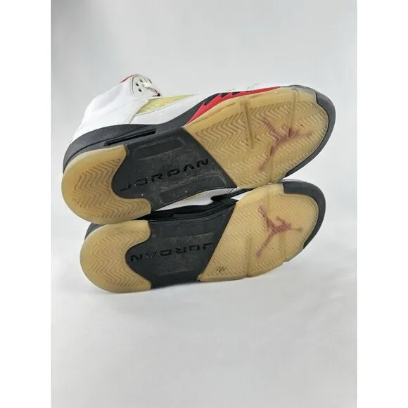 Air Jordan (GS) 5 Retro &quot;FIRE RED&quot; 2020 - Size 6Y - 440888 102 (6076-4) Shoes
