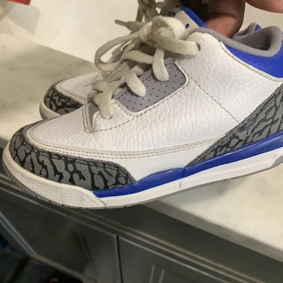 Air Jordan retro 3 kid shoes