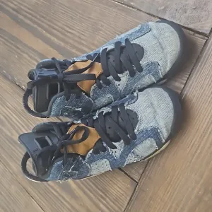 Air Jordan Retro Distressed Washed Denim Trainers Size 4Y