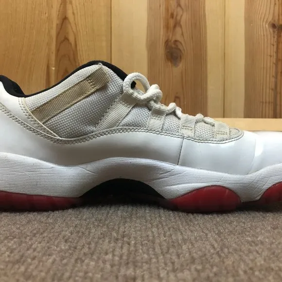 Air Jordan Retro XI 11 Low Cherry 2012 528895-101 Size 9.5 No Insoles No Box