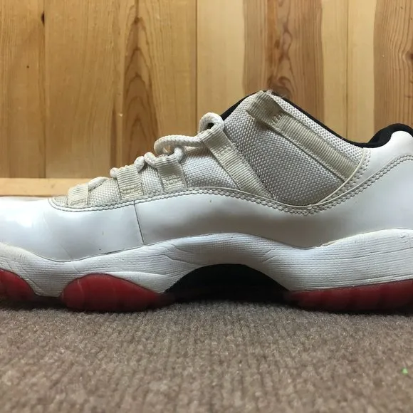 Air Jordan Retro XI 11 Low Cherry 2012 528895-101 Size 9.5 No Insoles No Box