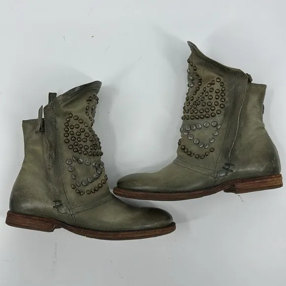 AIRSTEP 98 Women’s Studded Green Leather Ankle Slouch Convertible Boots 37 EUC