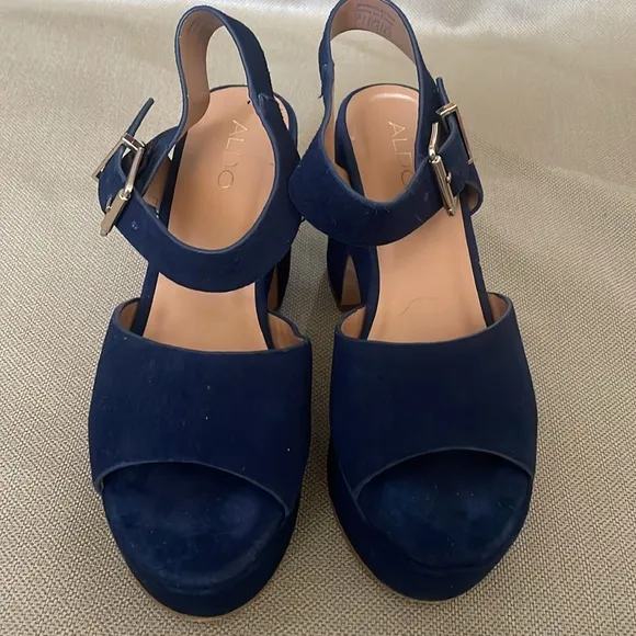 Aldo Blue Suede Platform Sandals Size 7 eu 37.5