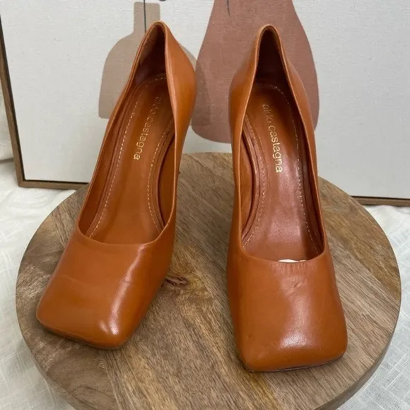 Aldo Castagna Sz39 Italy Designer high heels/Pumps