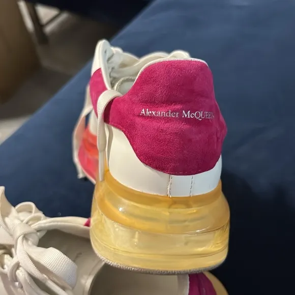 Alexander McQueen Women's Sneakers - Cream and Pink