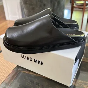 ALIAS MAE NEKO BLACK LEATHER Women’s Shoes Size 40 NEW in Box