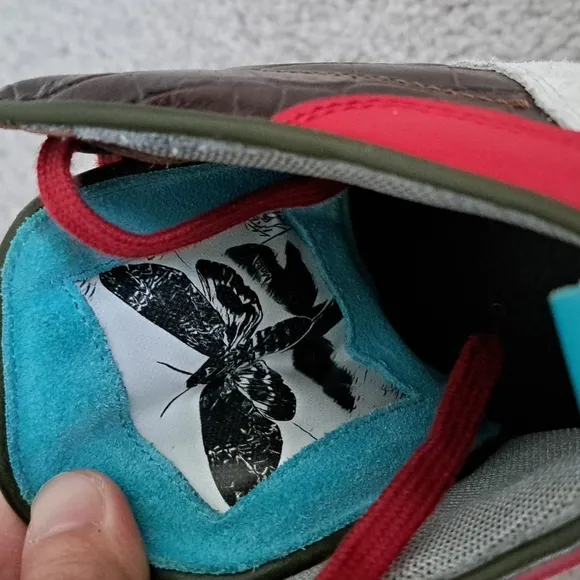 Aliveshoes $B$ CU$TOM RUNNER-BASKET HYBRID By Sacha Raeburn size 7