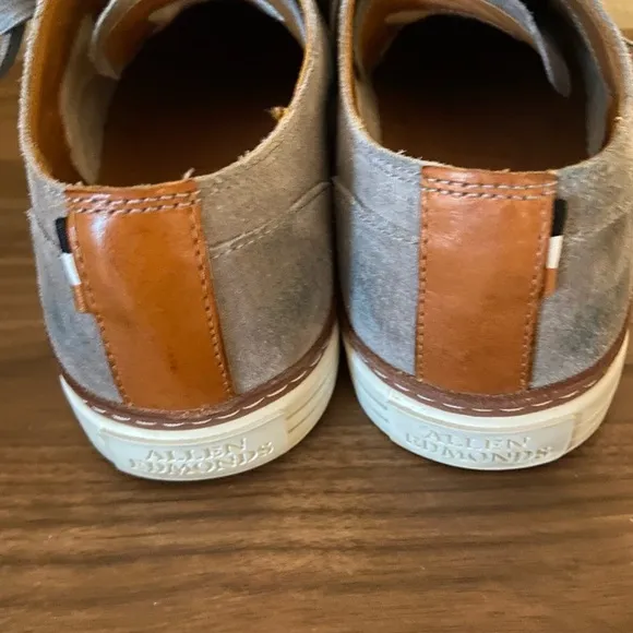 Allen Edmonds Men’s Gray Suede Sneakers