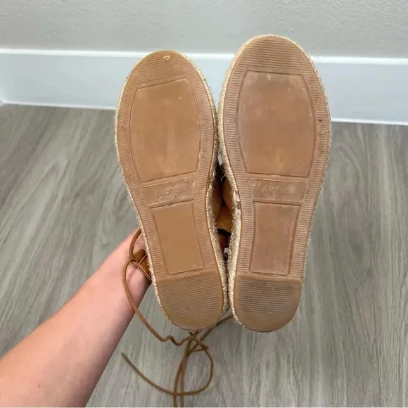 Alohas Gladiator Sandals in Camel Lace Up Suede Espadrilles Size 37