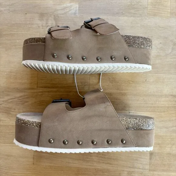 Altar’d State Serenna Platform Suede Sandals Size 8 Brown Boho Buckle Slides