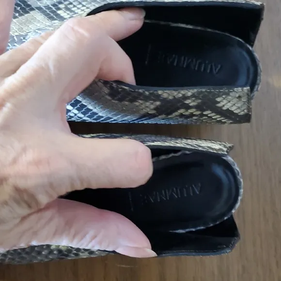 Alumnae Backless Pythone Patterned Women's Shoes