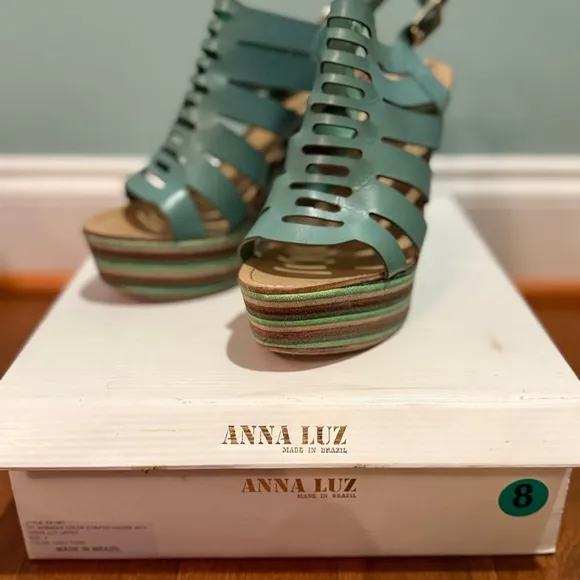 Anna Luz Mint Green Women's Teal Platform Sandals