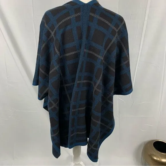 Anne Klein Blue Plaid Cape Sweater - Chic &amp; Cozy!