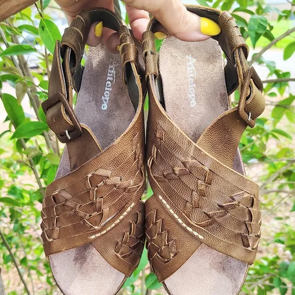 ANTELOPE SZ 39/8-8 1/2 RARE THICK BRAIDED WOVEN LEATHER ANKLE STRAP SANDALS