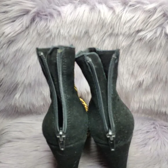 Anthro Kelsi Dagger Huette Wedge Ankle Booties Leopard Calf Hair Womens Size 9