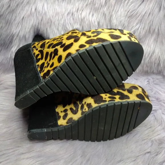 Anthro Kelsi Dagger Huette Wedge Ankle Booties Leopard Calf Hair Womens Size 9