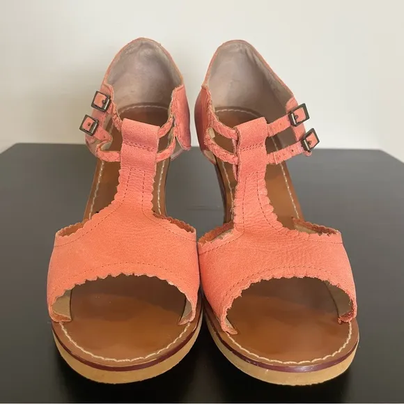 ANTHRO LATIGO Tiki Wood Sole Boho Platform Sandals - Coral Size 9.5