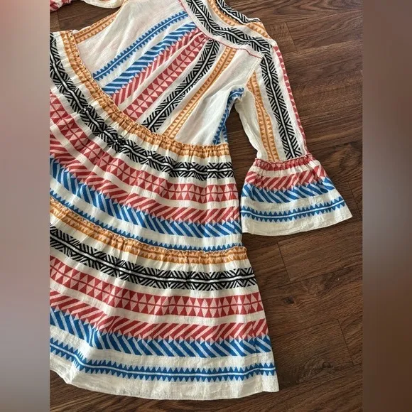 Anthropologie Devotion TwinsEmbroidered Ella Tunic Dress