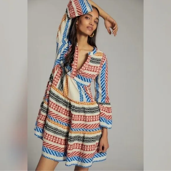 Anthropologie Devotion TwinsEmbroidered Ella Tunic Dress