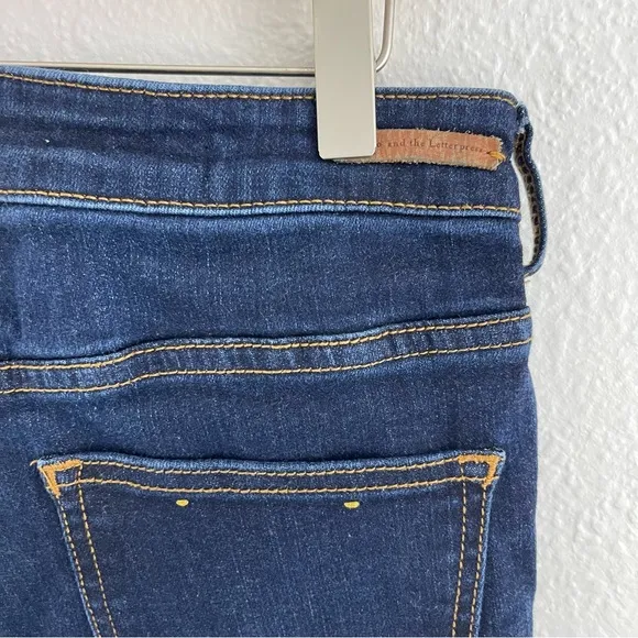 ANTHROPOLOGIE Pilcro Dark Wash High Rise Button Hem Boho Indie Bootcut Jeans