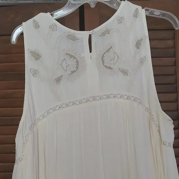Anthropologie Pinnacle Cream Embroidered Maxi Boho Dress Sz L