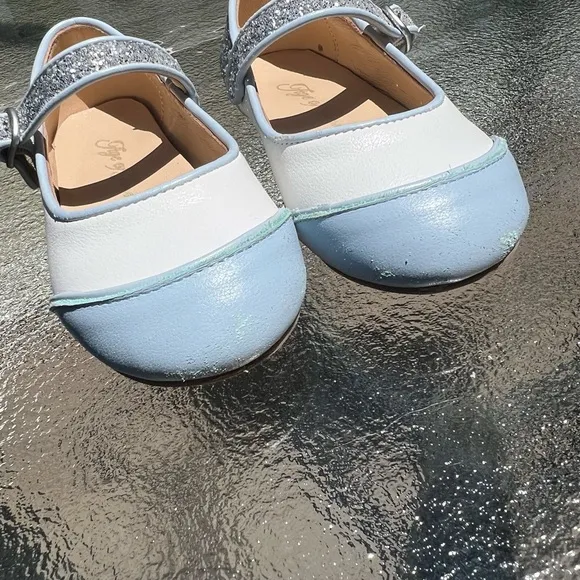 AOI AGE OF INNOCENCE sz 26 CARRIE BLUE / white