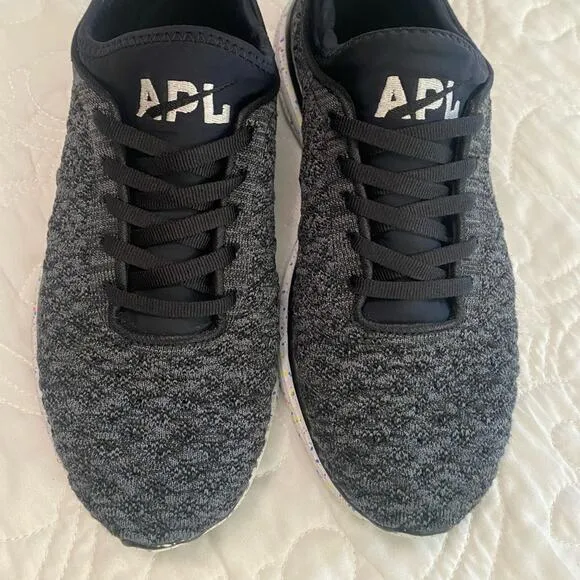 APL Techloom Phantom dark grey athletic Shoes Sneakers Size 7.5