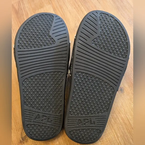 APL Women's Big Logo TechLoom Slide size 7 Black / White / White