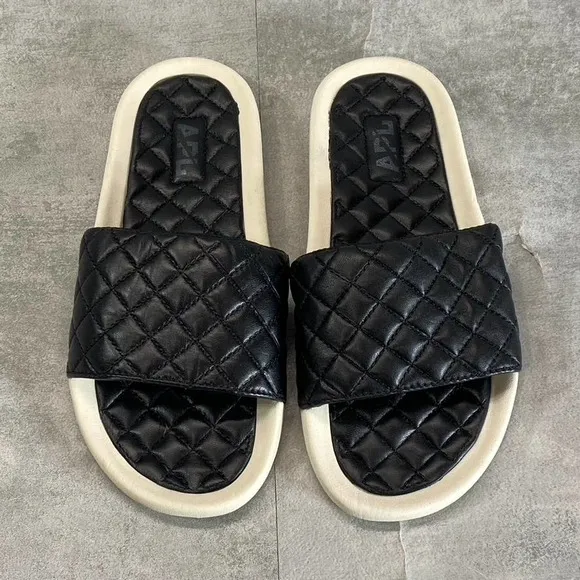 APL Women's Black/Prestine Leather Lusso Quilted Slide Platform Sandals SZ 6