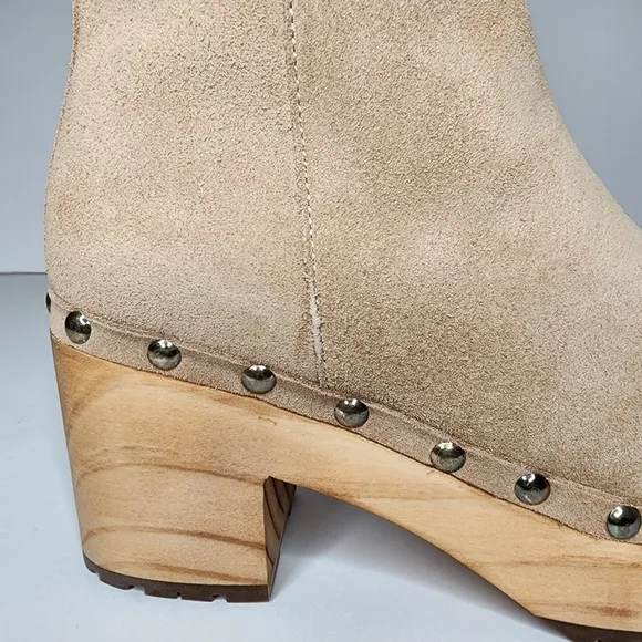 Aqua Women's Spain Clog Suede Ankle Booties Size 6.5
