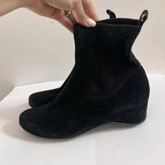 Aquatalia Black Bootie Marvin K Suede Chelsea Wing Ankle Boots 10 Womens Chic