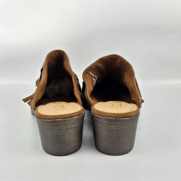 Ariat Unbridled Shirley Whiskey Women's Fringe Mule Brown 8.5