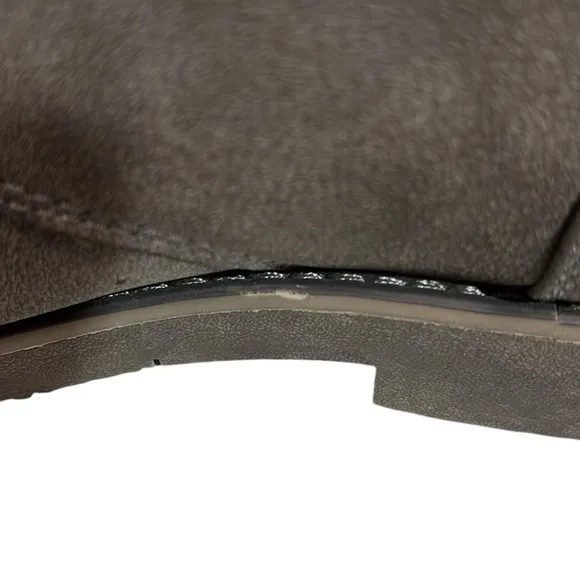 ATTENTION MENS - SIZE 7.5 - GRAY - STYLE NAME - KANE CHUKKA LACE UP ANKLE BOOT