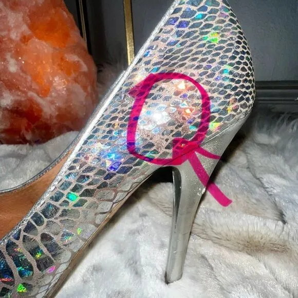 Awesome Holographic Silver Jeffrey Campbell Pumps, Size 8