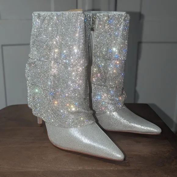 AZALEA WANG Silver Stiletto Boots Clubbing 8.5 NEW in Box Drapes Nashville Chic