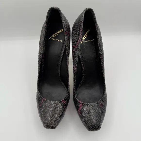B Brian Atwood Savita Pump Size 9.5